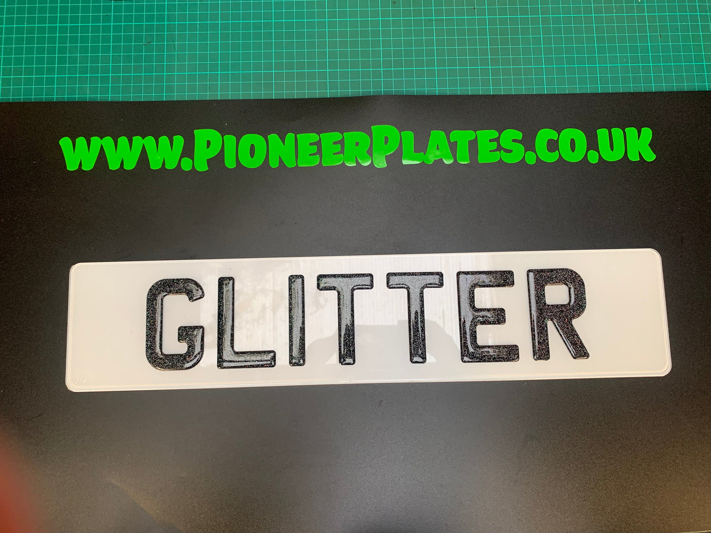 Glitter 3D Gel Show Number Plate SHORT