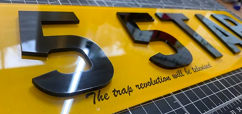 4D Square 11x8 Number Plate Set